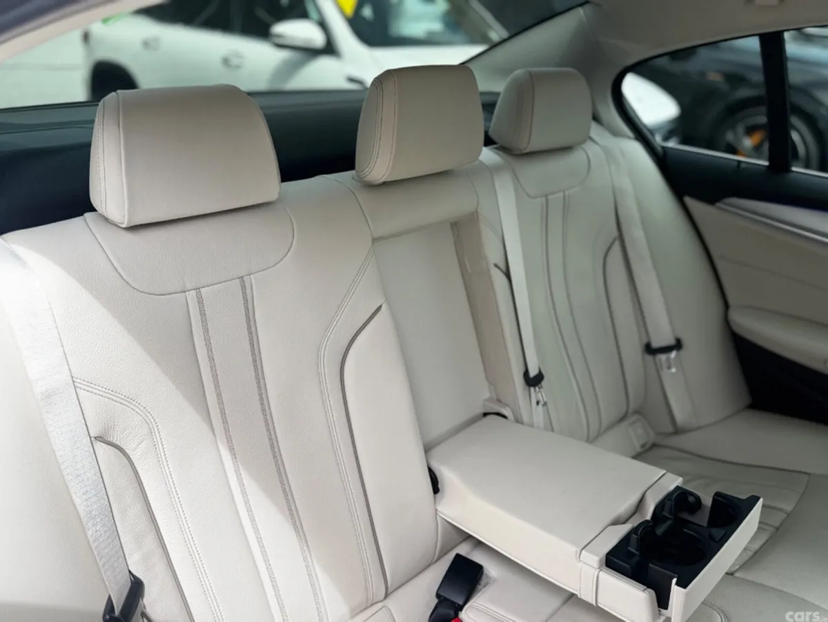 BMW 5-Series Saloon, Diesel, 2022, Blue