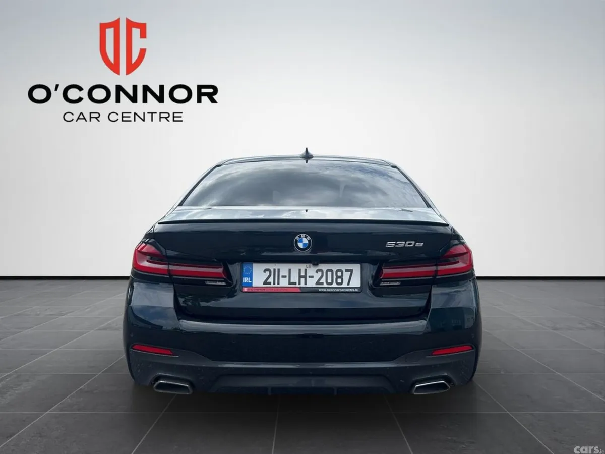 BMW 5-Series Saloon, Petrol Plug-in Hybrid, 2021, Black