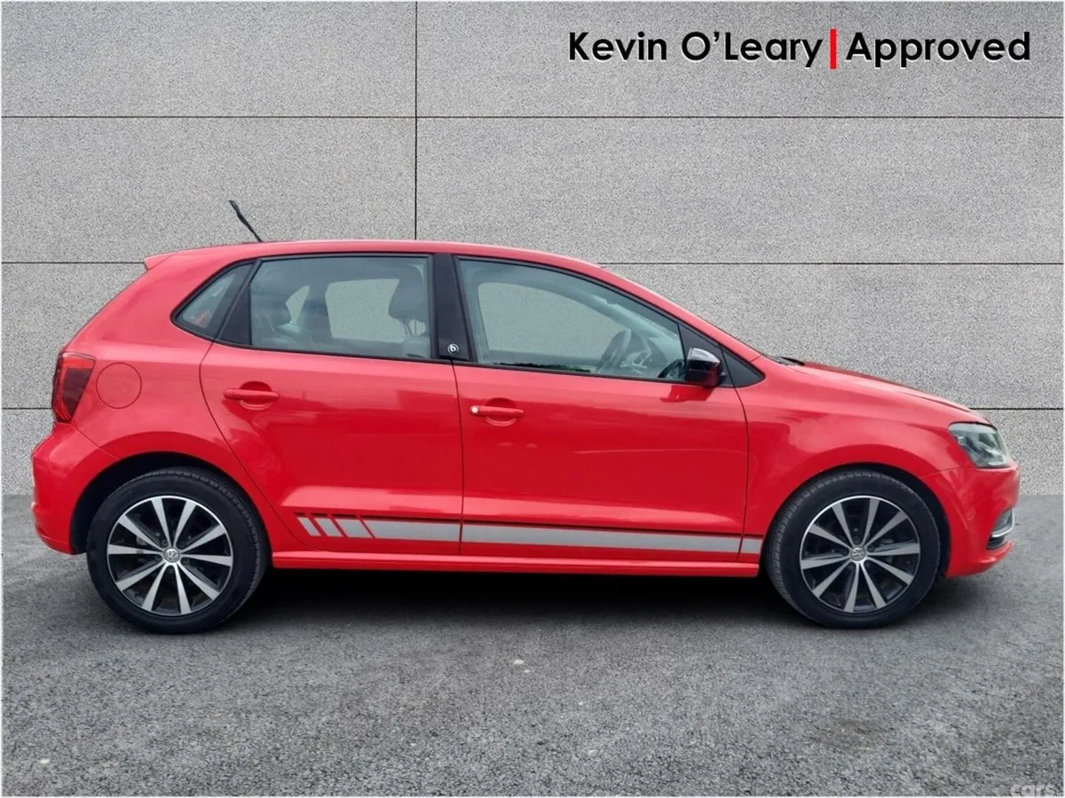 Volkswagen Polo Hatchback, Petrol, 2017, Red