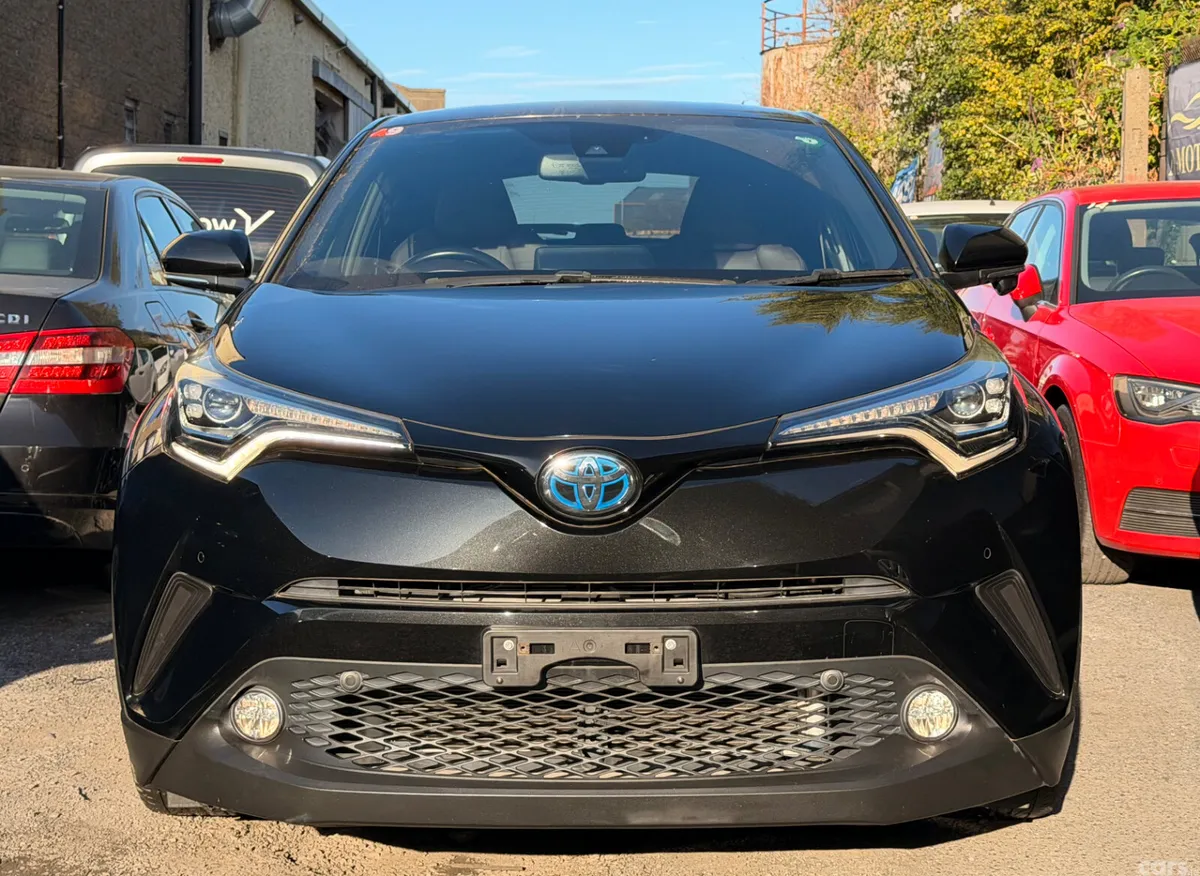 Toyota C-HR MPV, Petrol Hybrid, 2017, Black