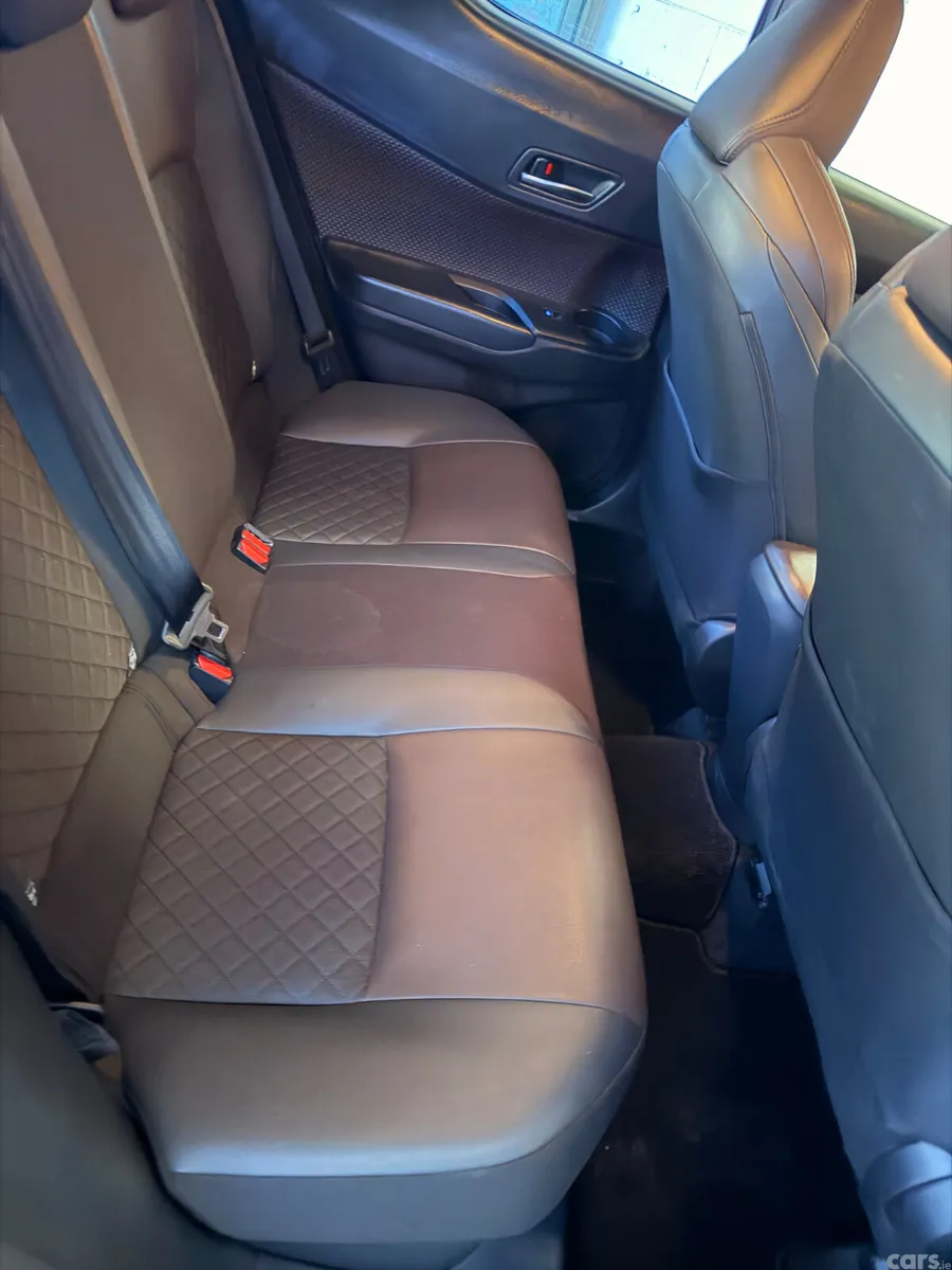 Toyota C-HR MPV, Petrol Hybrid, 2017, Black