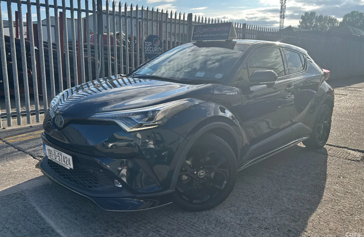 Toyota C-HR Hatchback, Petrol Hybrid, 2019, Green