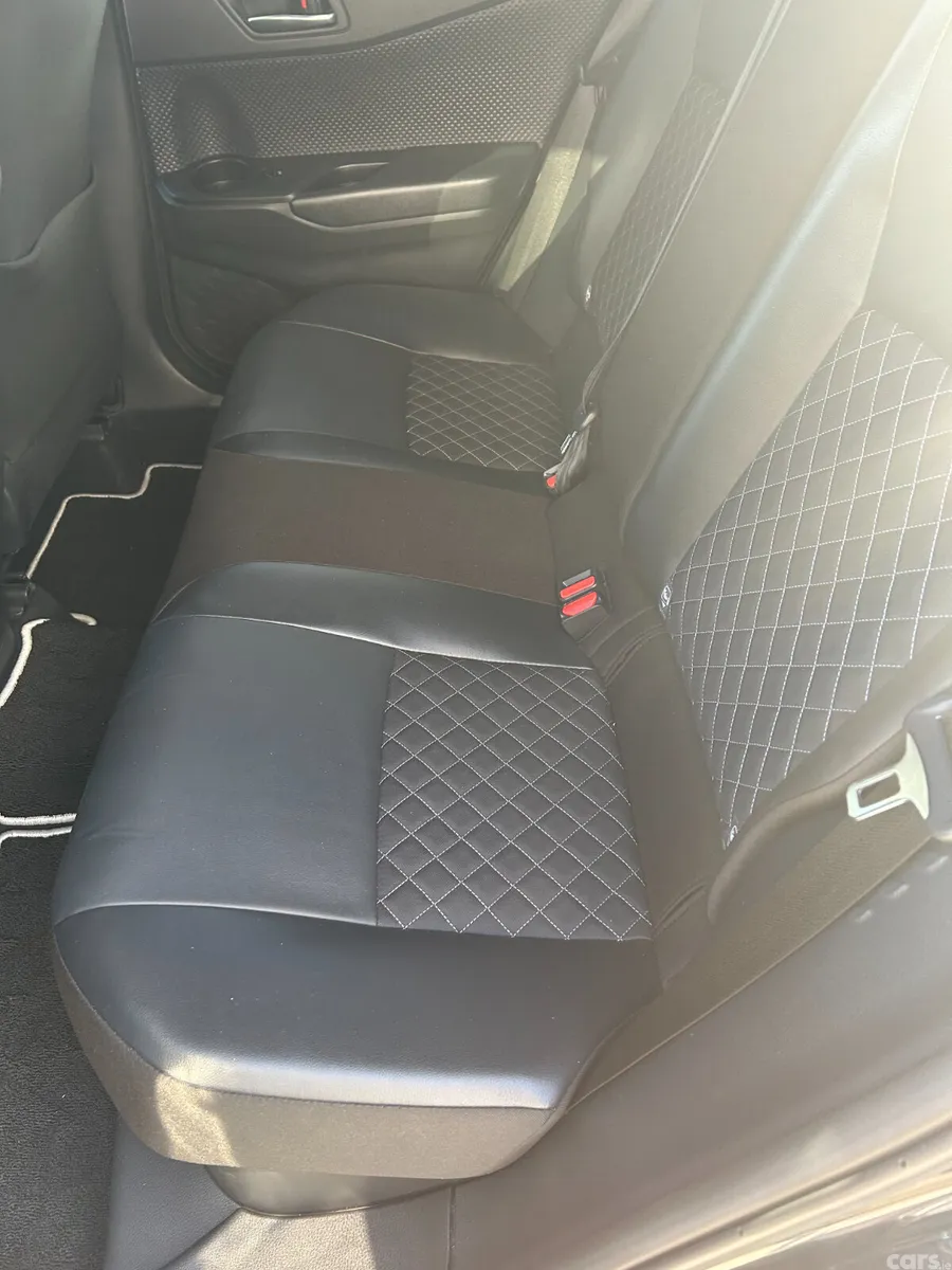 Toyota C-HR Hatchback, Petrol Hybrid, 2019, Green