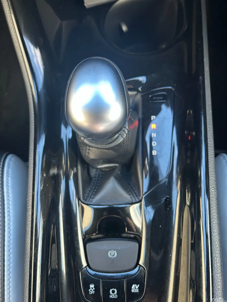 Toyota C-HR Hatchback, Petrol Hybrid, 2019, Green