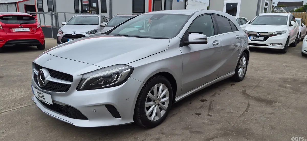 Mercedes-Benz A-Class Hatchback, Petrol, 2016, Silver