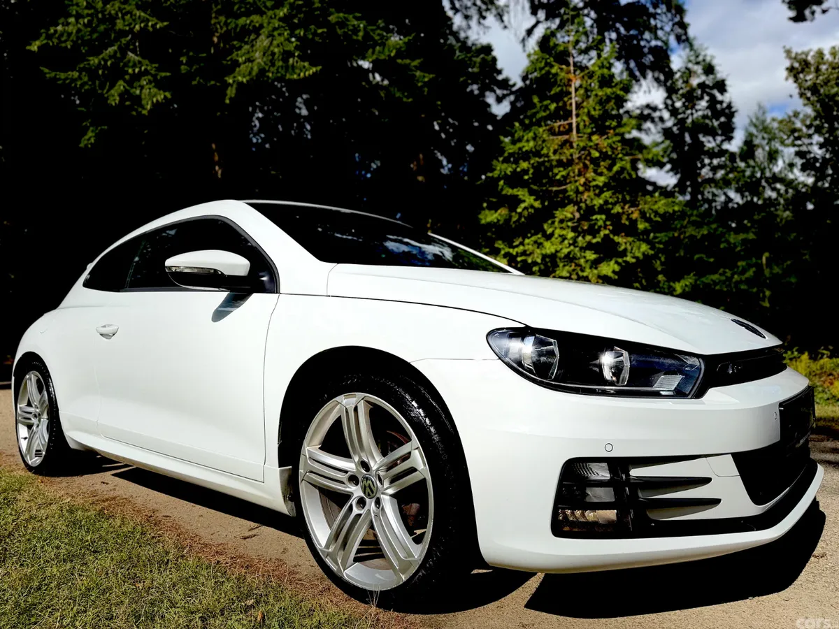 Volkswagen Scirocco Coupe, Diesel, 2015, White