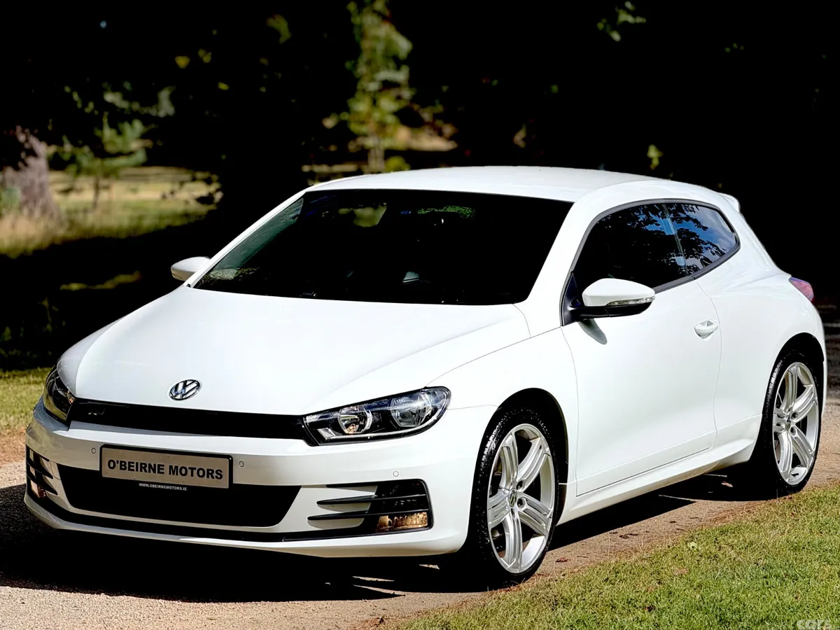 Volkswagen Scirocco Coupe, Diesel, 2015, White