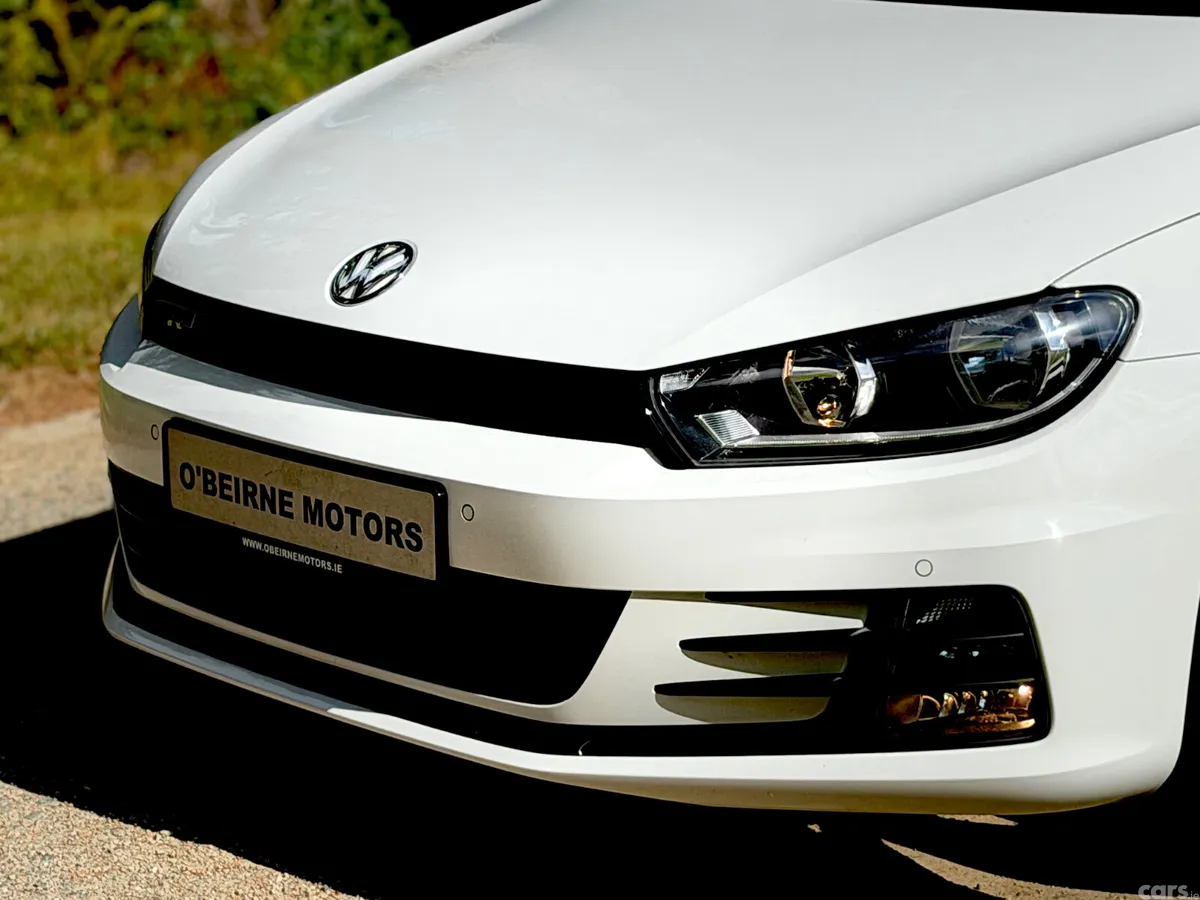Volkswagen Scirocco Coupe, Diesel, 2015, White