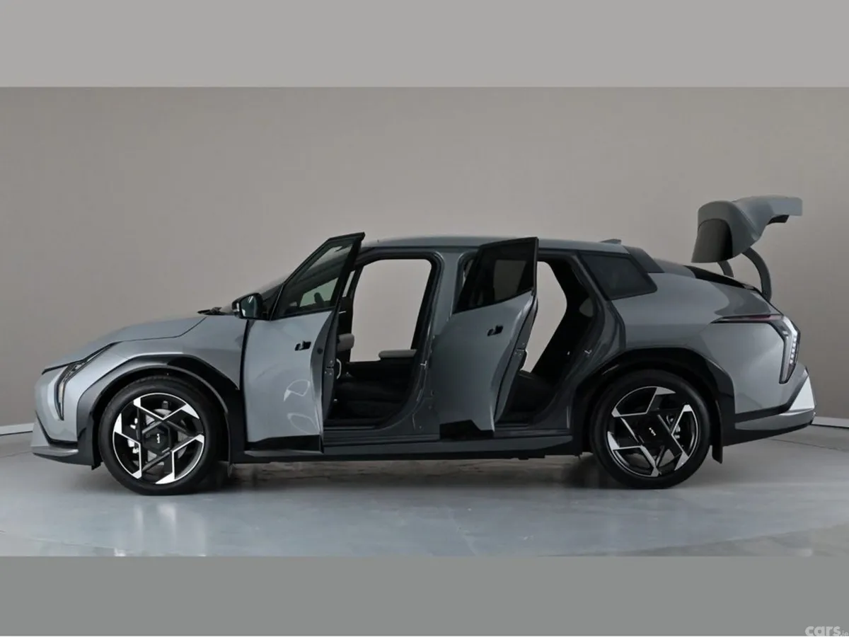 Kia EV4 Saloon, Electric, 2026, Grey