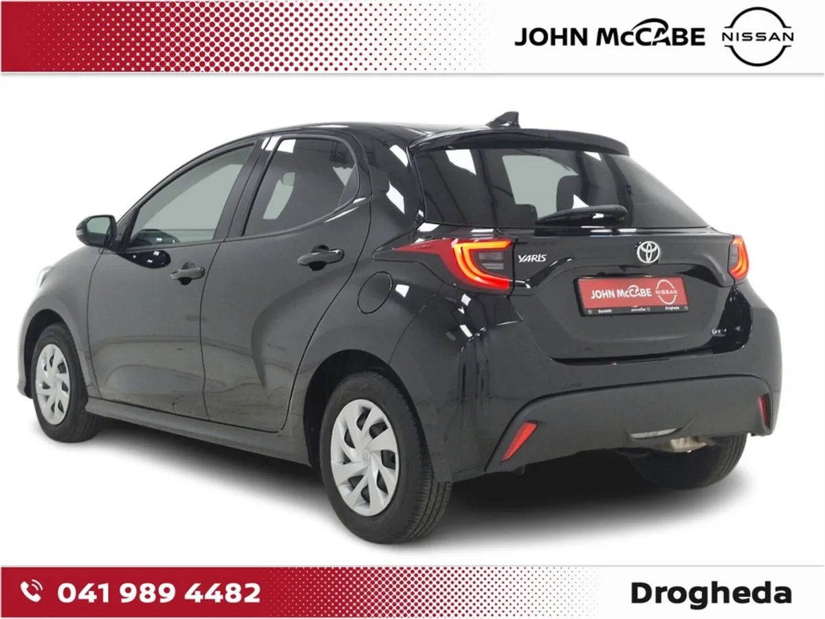 Toyota Yaris Hatchback, Petrol Hybrid, 2024, Black