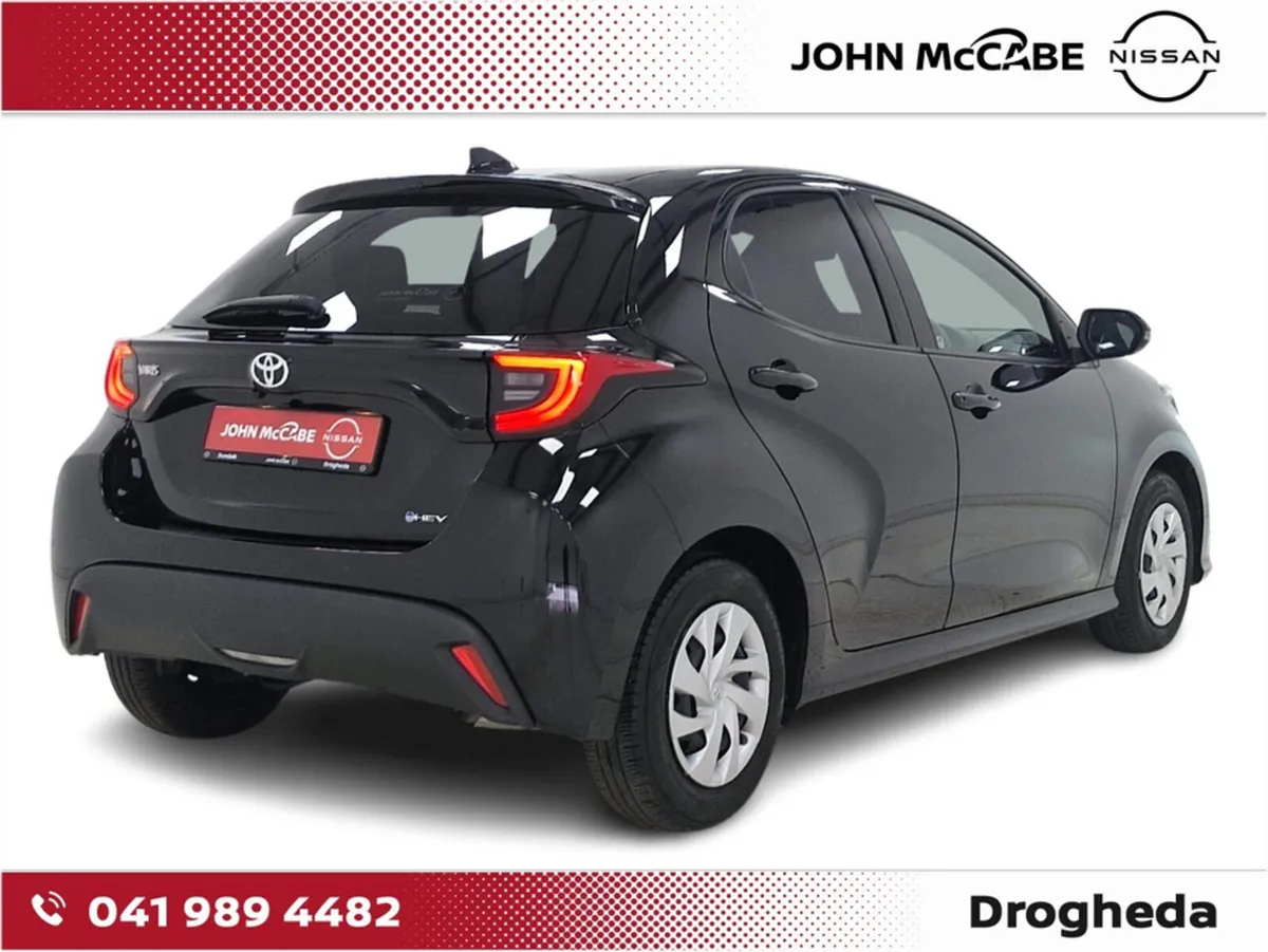 Toyota Yaris Hatchback, Petrol Hybrid, 2024, Black