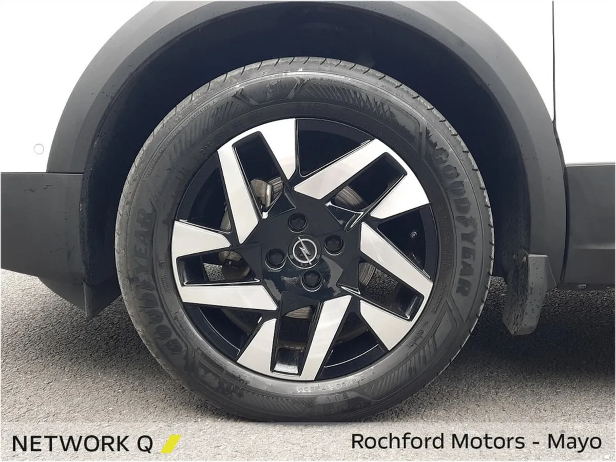 Opel Mokka MPV, Petrol, 2024, White