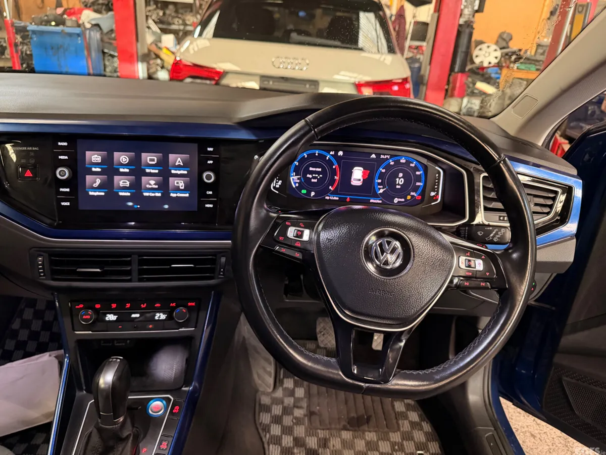 Volkswagen Polo Estate, Petrol, 2019, Red