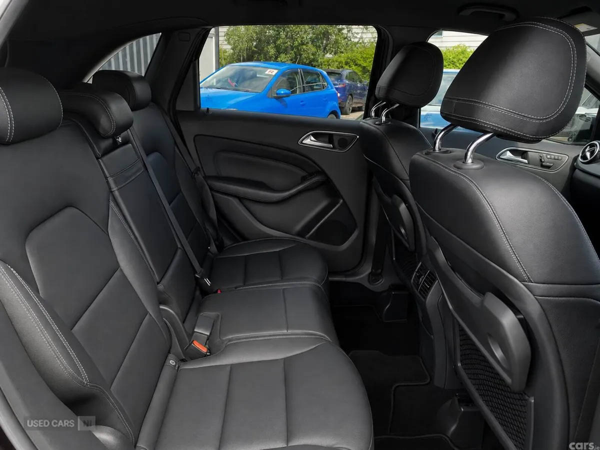 Mercedes-Benz B-Class , Petrol, 2014, Black