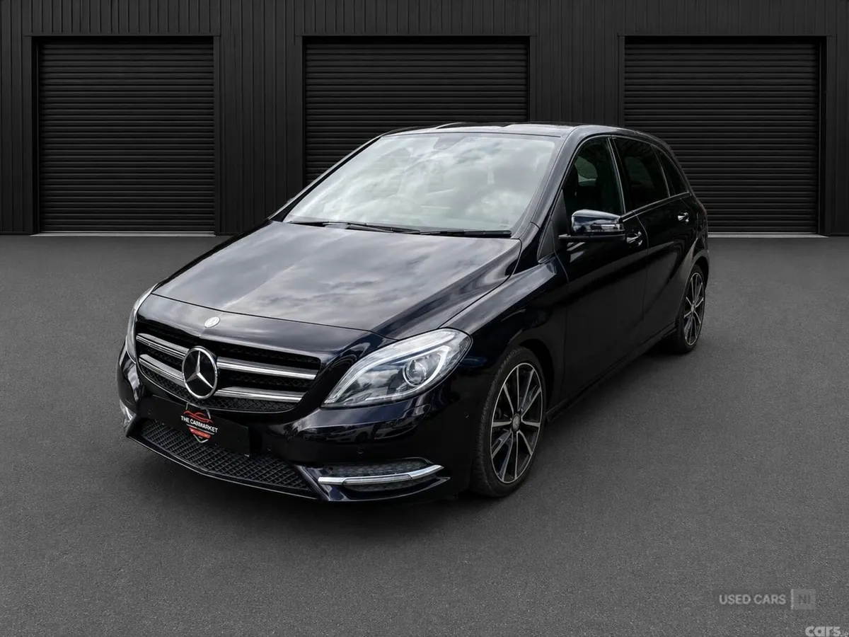 Mercedes-Benz B-Class , Petrol, 2014, Black