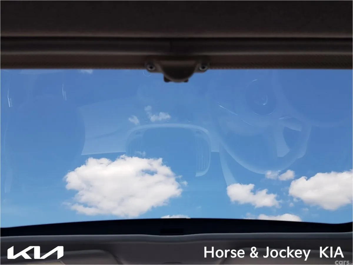 Fiat 500 Hatchback, Petrol, 2019, White