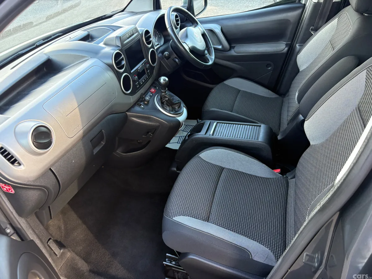 Peugeot Partner MPV, Diesel, 2016, Grey
