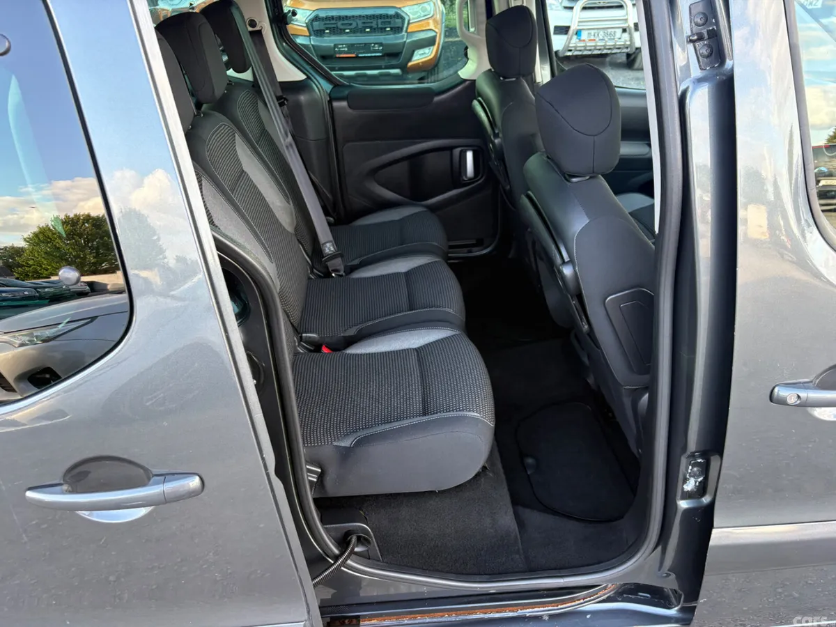 Peugeot Partner MPV, Diesel, 2016, Grey