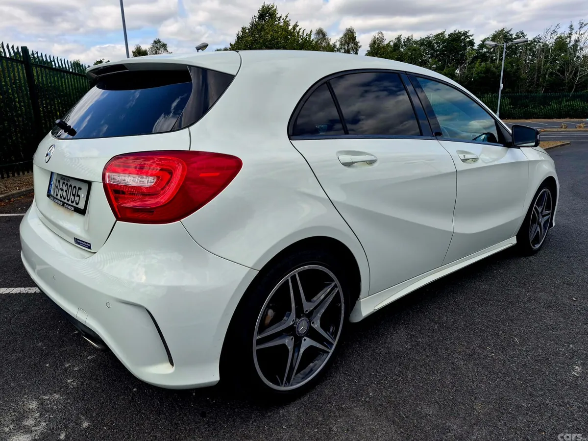 Mercedes-Benz A-Class Hatchback, Petrol, 2014, White