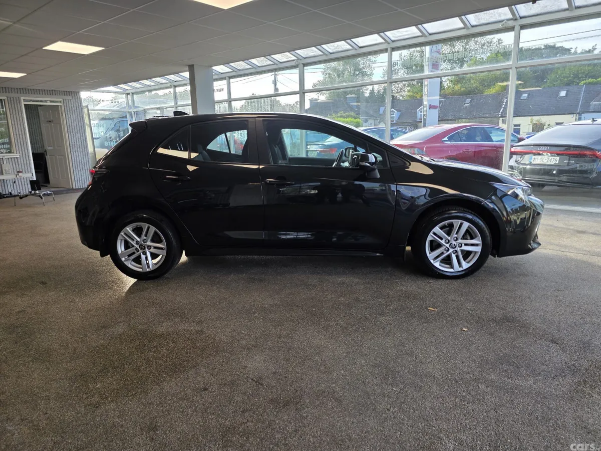 Toyota Corolla Hatchback, Petrol Hybrid, 2023, Black