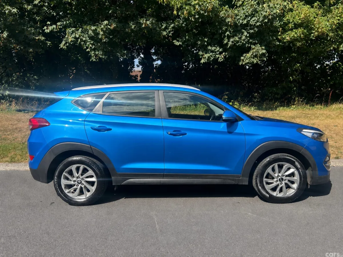 Hyundai Tucson SUV, Diesel, 2016, Blue
