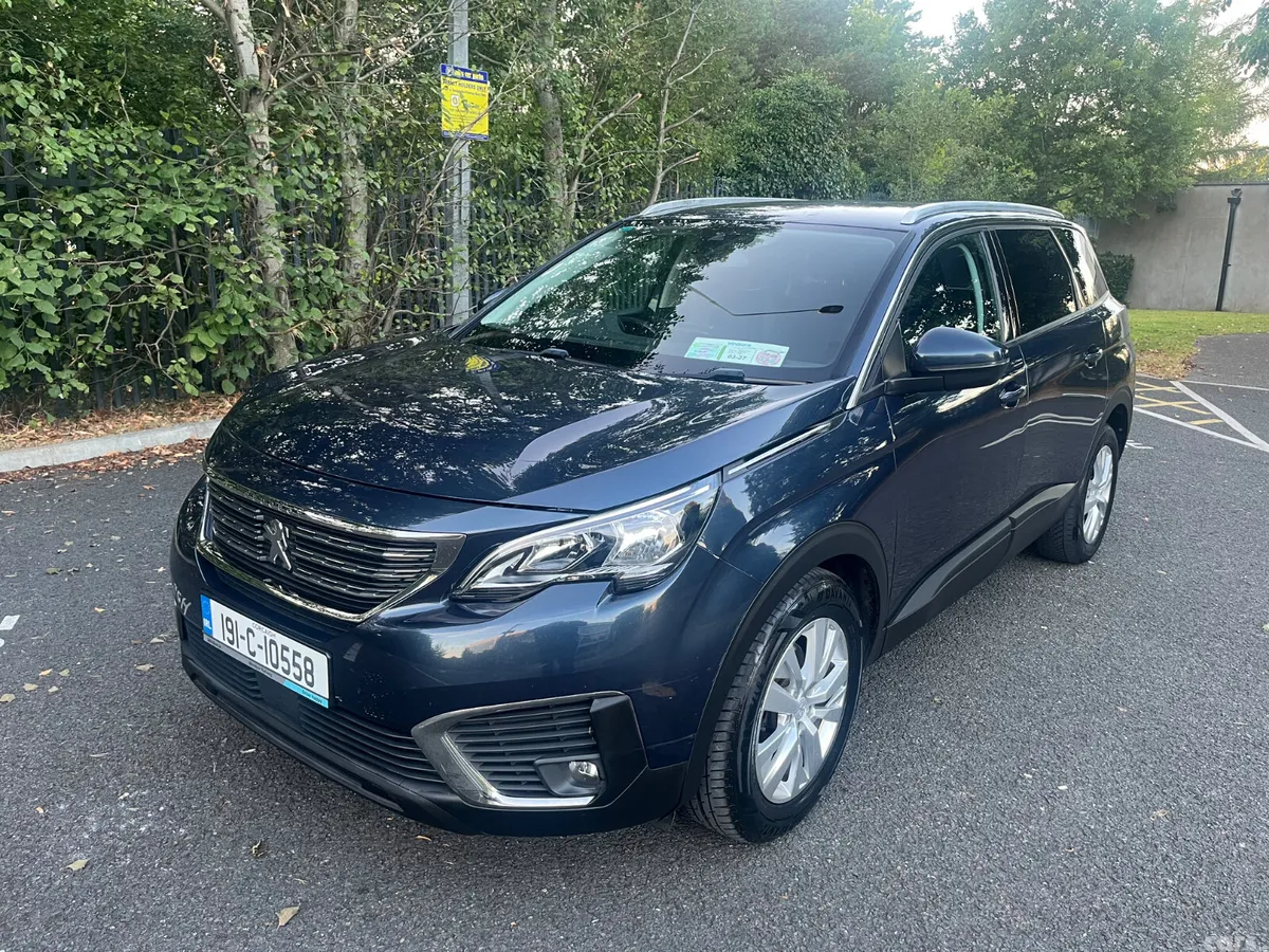 Peugeot 5008 MPV, Petrol, 2019, Blue