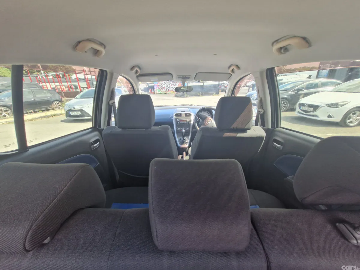Suzuki Splash Hatchback, Petrol, 2012, White