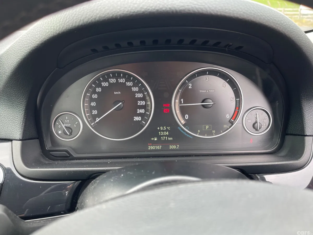 BMW 5-Series Saloon, Diesel, 2014, Silver