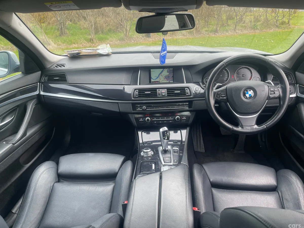 BMW 5-Series Saloon, Diesel, 2014, Silver