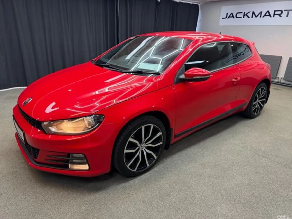 Volkswagen Scirocco Coupe, Diesel, 2017, Red