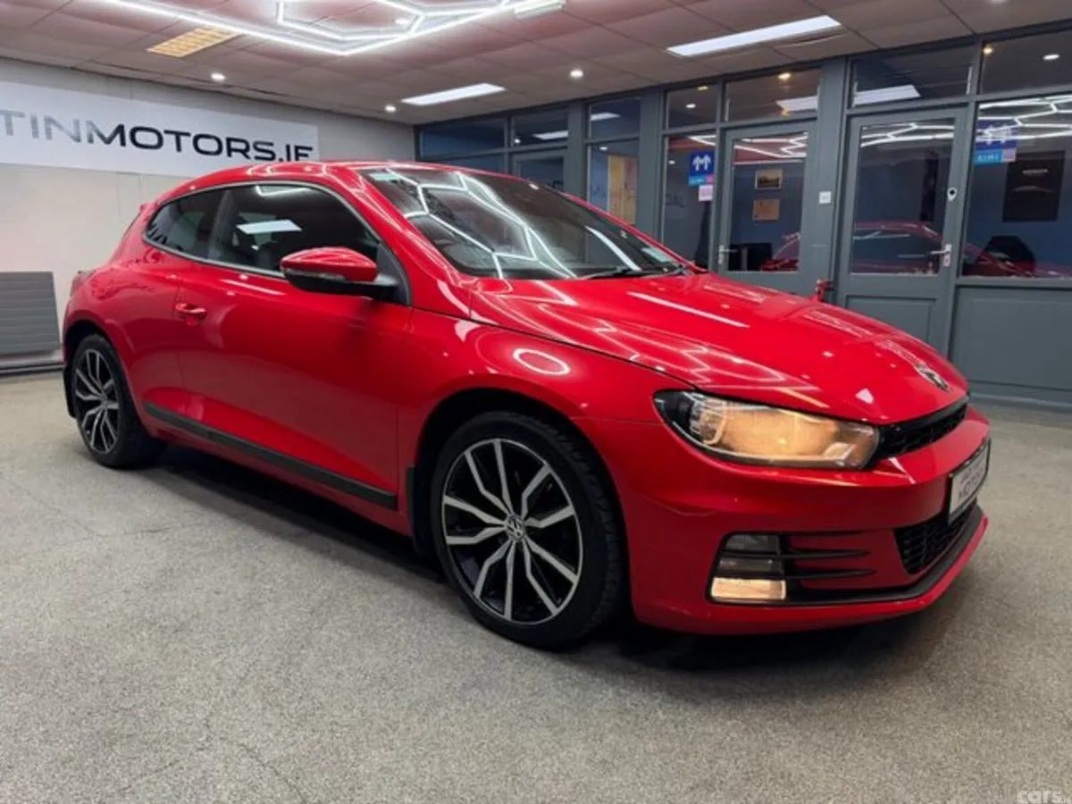 Volkswagen Scirocco Coupe, Diesel, 2017, Red