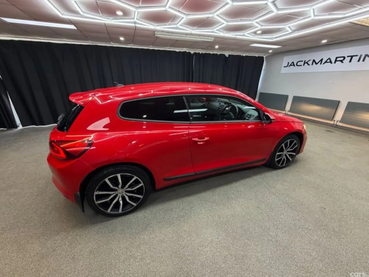 Volkswagen Scirocco Coupe, Diesel, 2017, Red