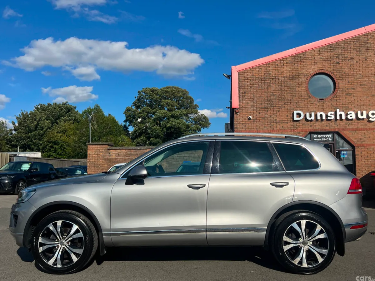 Volkswagen Touareg SUV, Diesel, 2017, Grey