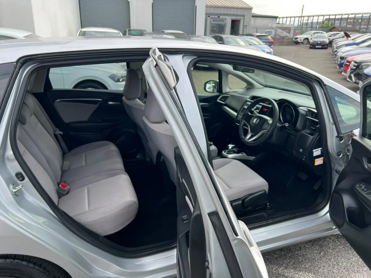 Honda Fit Hatchback, Petrol Hybrid, 2014, Silver