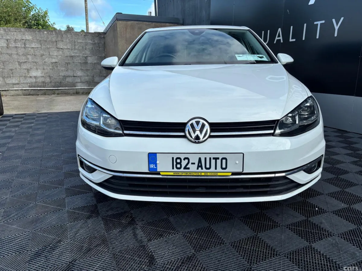 Volkswagen Golf Hatchback, Petrol, 2018, White