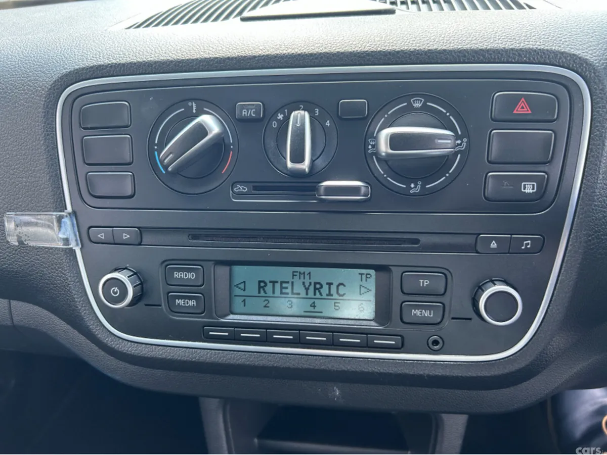 Skoda Citigo Hatchback, Petrol, 2015, White