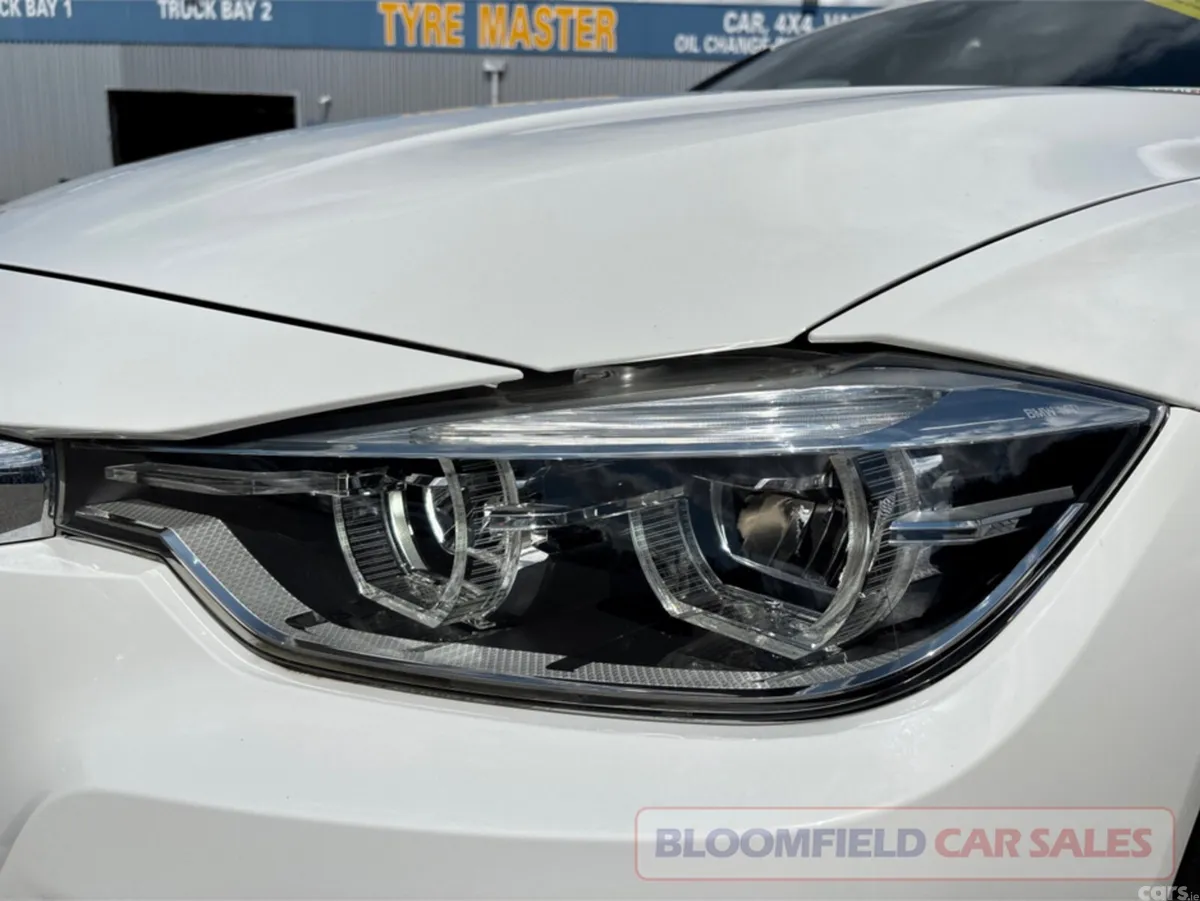 BMW 3-Series Saloon, Diesel, 2017, White