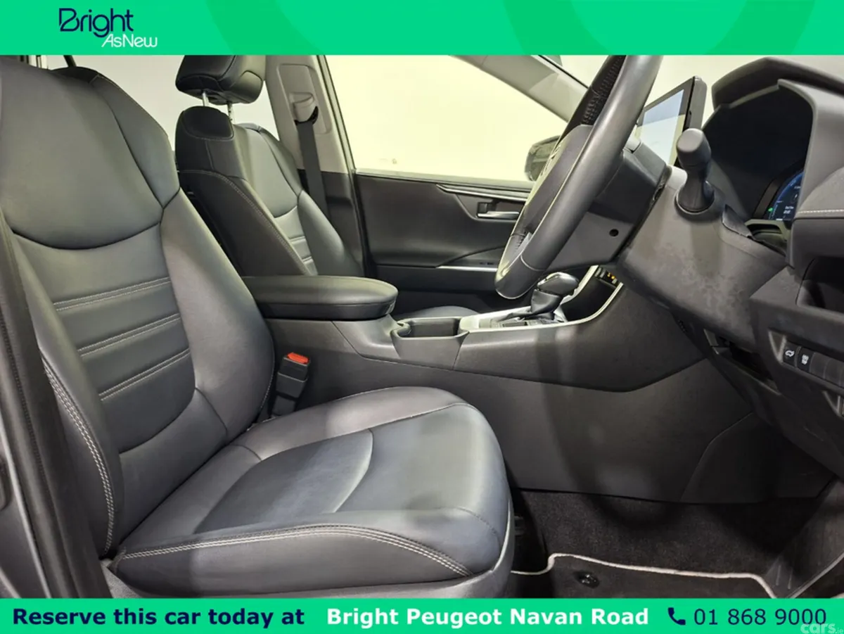 Toyota RAV4 SUV, Petrol Hybrid, 2024, Grey
