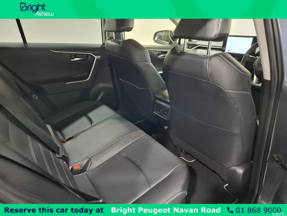 Toyota RAV4 SUV, Petrol Hybrid, 2024, Grey