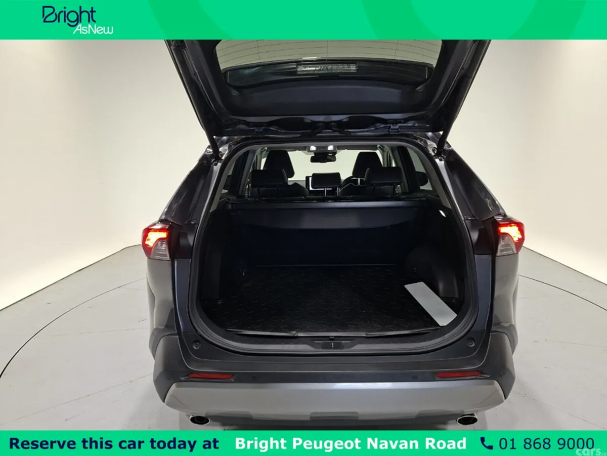 Toyota RAV4 SUV, Petrol Hybrid, 2024, Grey