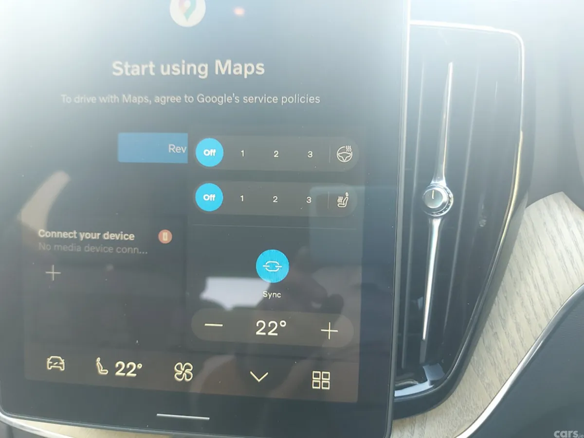 Volvo XC60 SUV, Petrol Plug-in Hybrid, 2026, Blue