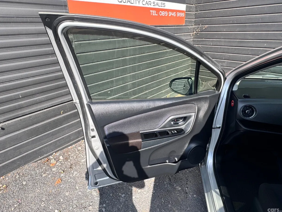 Toyota Vitz Hatchback, Petrol, 2016, Silver
