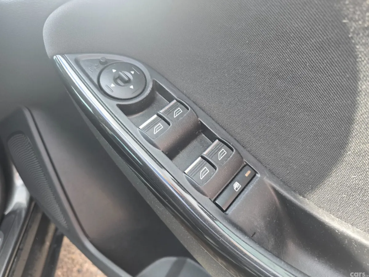 Ford Focus Hatchback, Petrol, 2018, Grey
