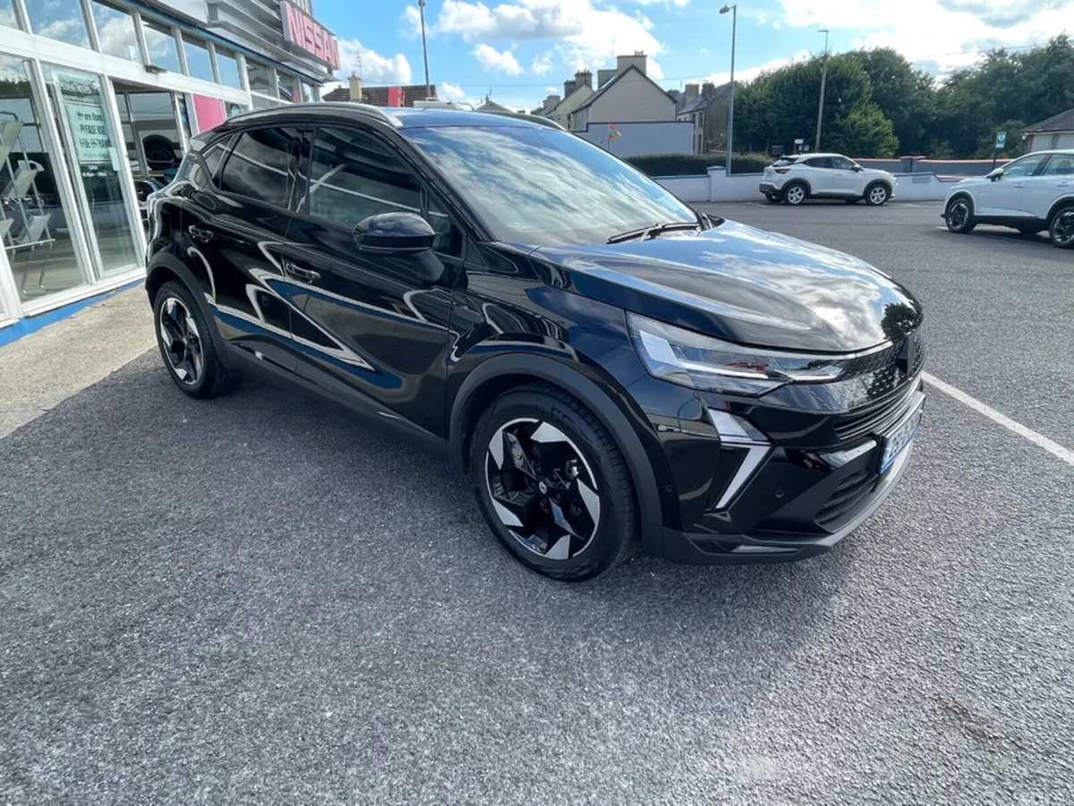 Renault Captur Hatchback, Petrol, 2025, Black