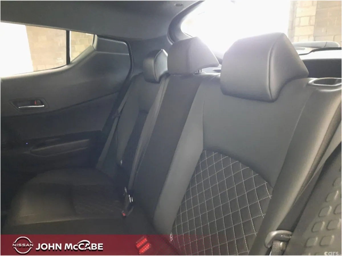 Toyota C-HR MPV, Petrol Hybrid, 2019, Black