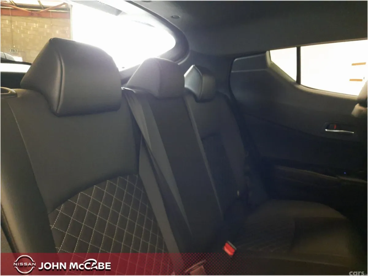 Toyota C-HR MPV, Petrol Hybrid, 2019, Black