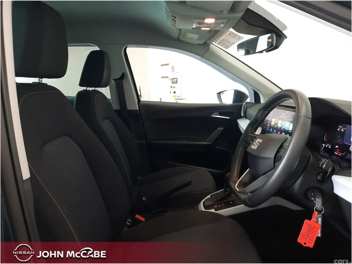 SEAT Arona Hatchback, Petrol, 2024, Grey