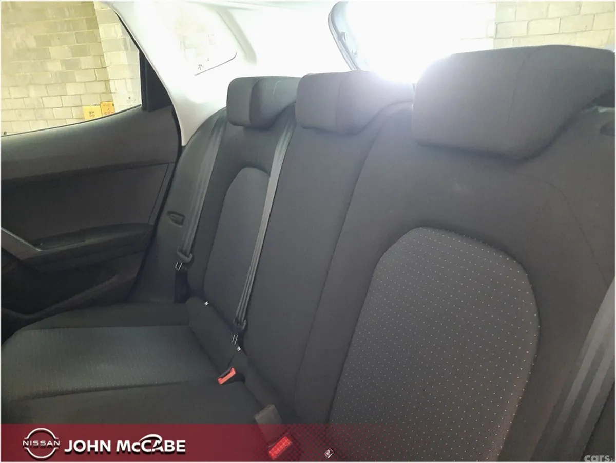 SEAT Arona Hatchback, Petrol, 2024, Grey