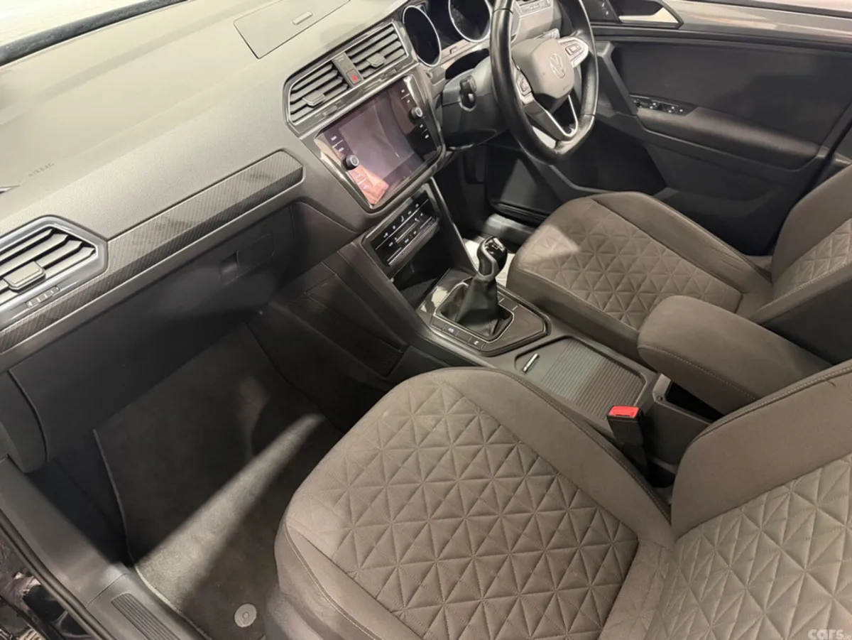 Volkswagen Tiguan SUV, Diesel, 2023, Black