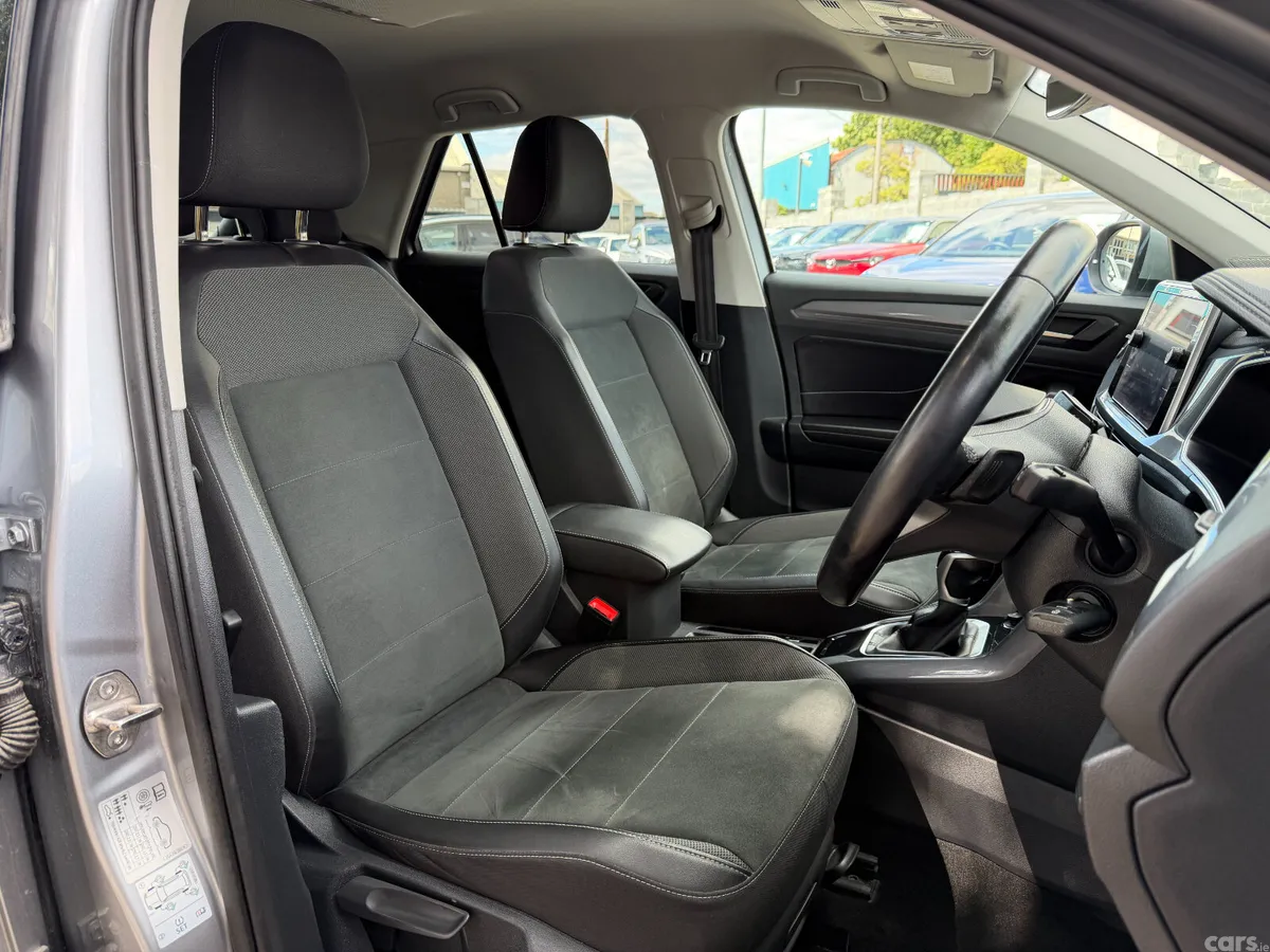 Volkswagen T-Roc SUV, Petrol, 2023, Grey